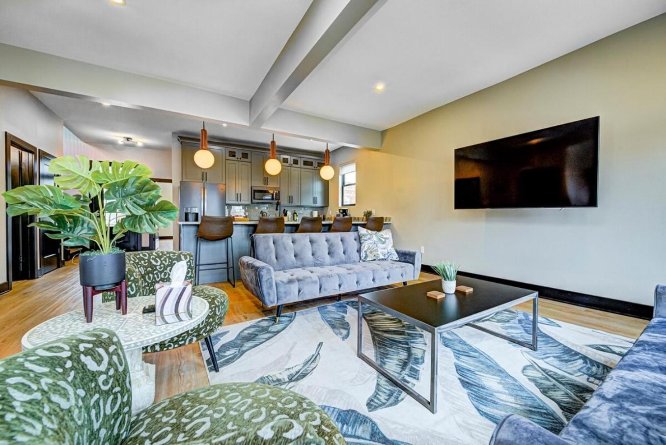 It'S All Good - Two Homes Sleeps 18 Indianapolis Luaran gambar